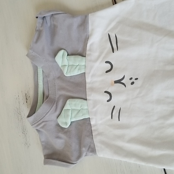 Cat & Jack 0-3m White & Grey Romper w/ Rabbit Face - Picture 2 of 4